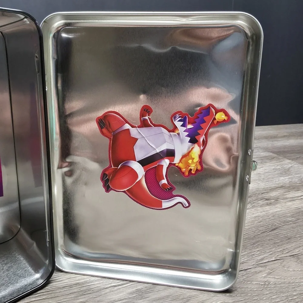 Official Pokémon Charizard Collectors Chest  (Empty) Storage/Lunch Box